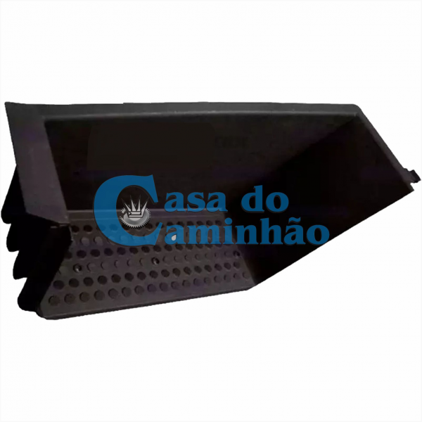 FORRO DO ESTRIBO LADO DIREITO - MERCEDES 709 / 710 / 712 - 6886867228