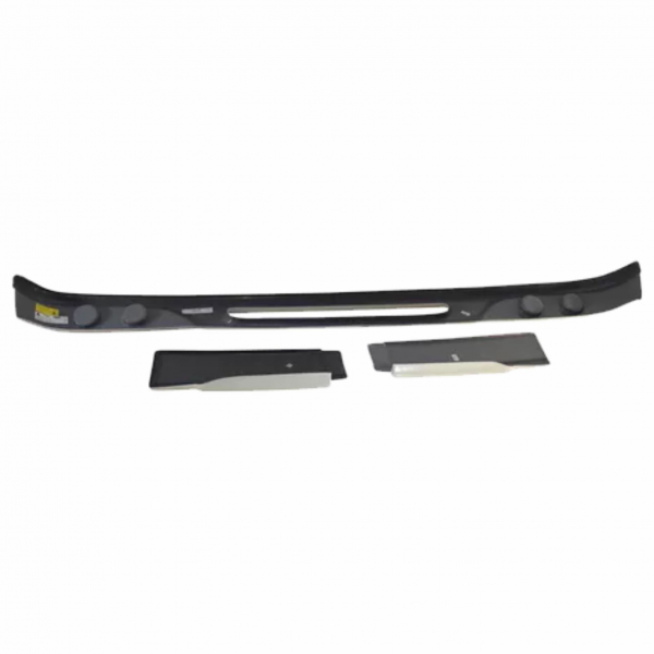KIT SPOILER DO PARACHOQUE - FORD CARGO LEVES 815 / 816 / 915