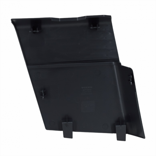 Tampa Parachoque L.e. Volvo Vm 270 Bl Fibras*