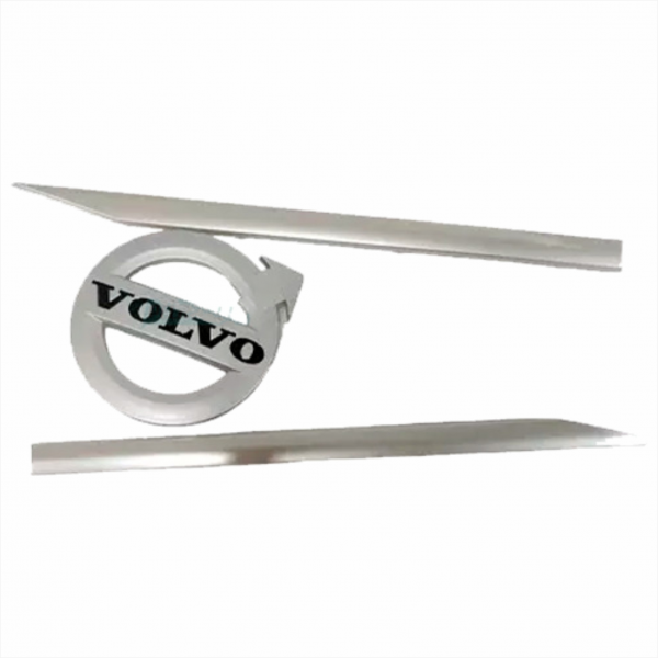 Emblema Transversal Grade Volvo Vm 2014 Acima Bl Fibras*