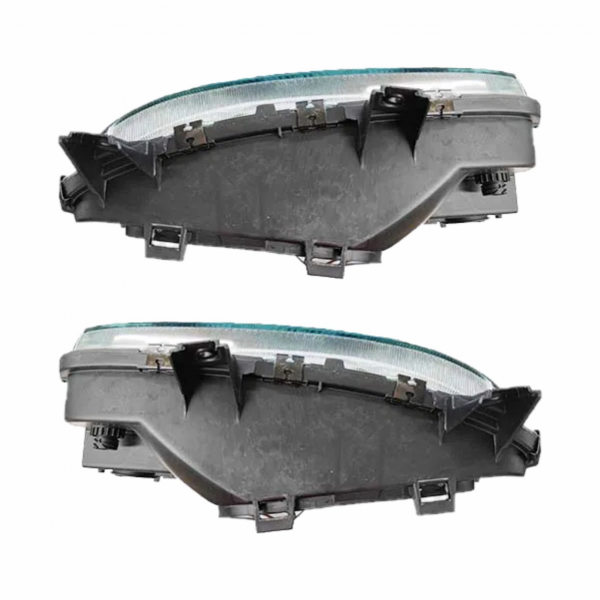 PAR FAROL COM AUXILIAR FRISADO MBB ATEGO 2004