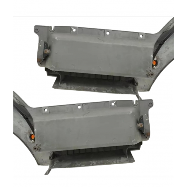 PAR ESCADA C PARALAMA MBB AXOR 1933